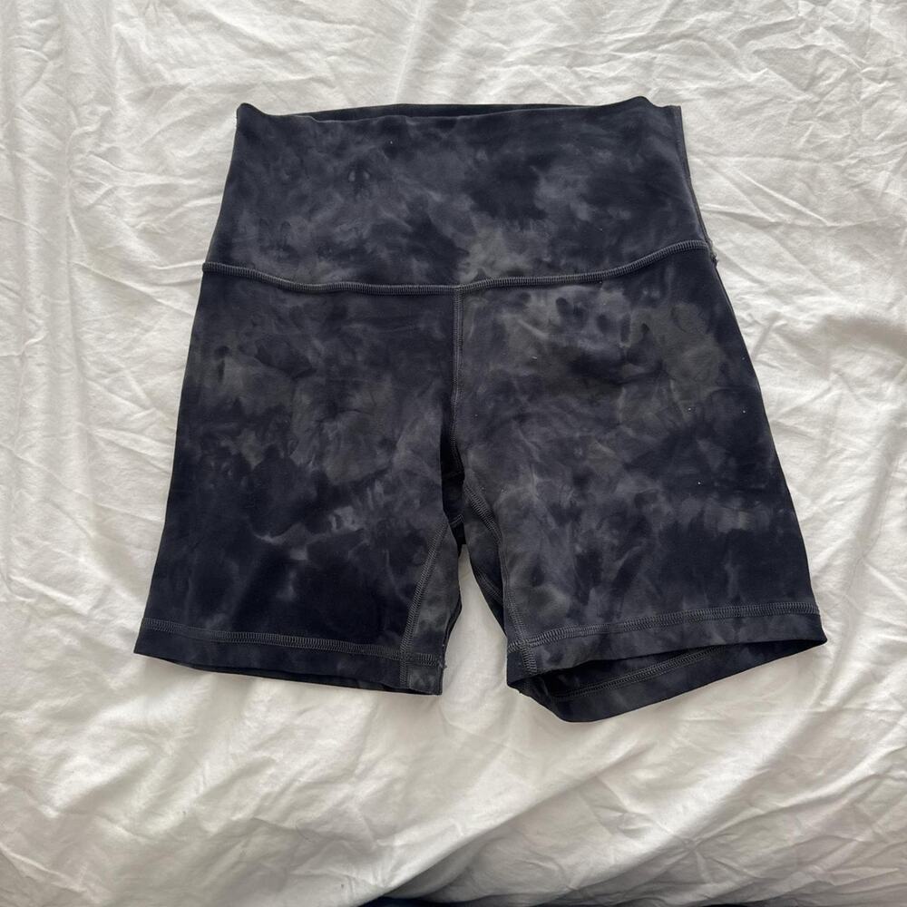Lululemon Black tie dye shorts tie dye